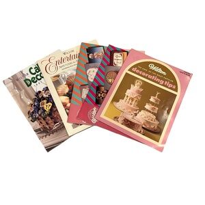 Wilton Cake Decorating Booklet Set - Pink & Multicolor Covers Vintage